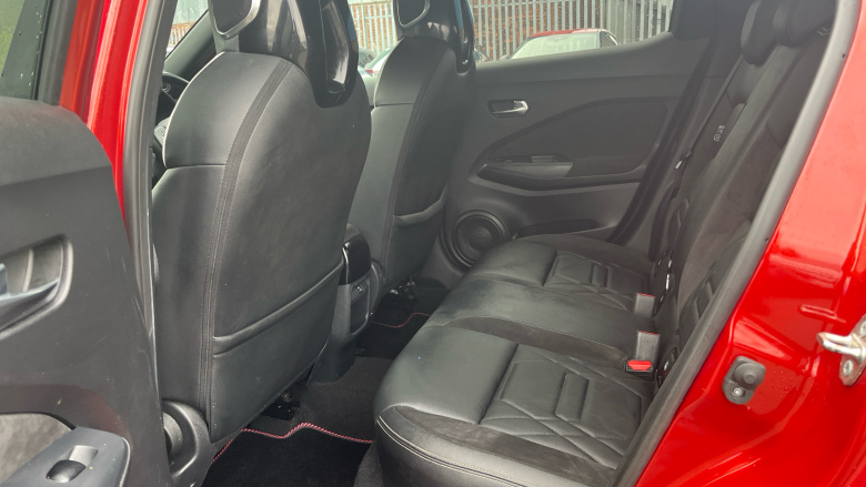 Nissan Juke 1.0 DiG-T 114 Tekna+ 5dr Petrol Hatchback